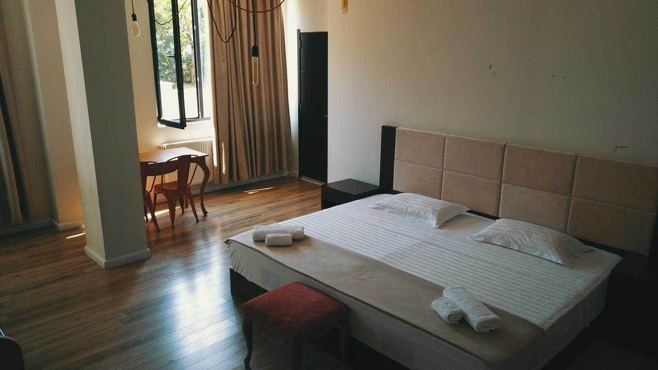Belgrade Rustaveli Hotel 科布列季 外观 照片